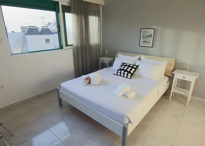 Christos - Center W/ Royal Garden View Apartamento *